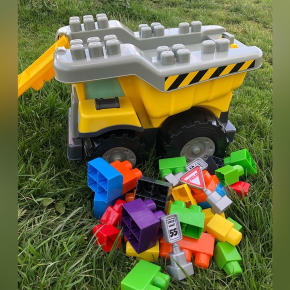 Tonka Toys Tonka Dump Truck Mega Block Set Blok Poshmark